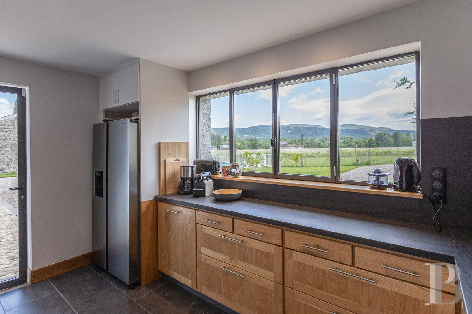 En Ardèche, à Saint-Alban-Auriolles, une ancienne ferme du 17e siècle à l’ombre d’un château - photo  n°6